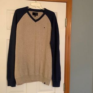 Hurley size XL Men’s sweater, brand new WOT
